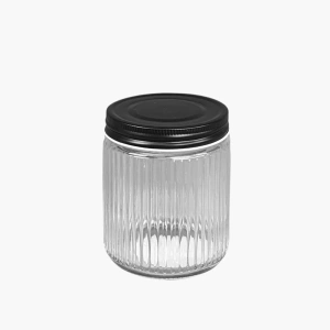 pot met zwarte deksel van 300 ml